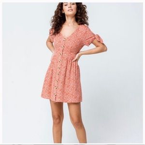 SKY & SPARROW Ditsy Floral Button Front Dress